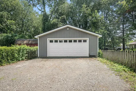 1019 Lawndale Drive Murfreesboro TN 37129