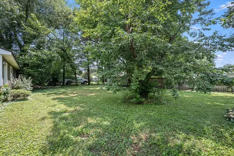 1019 Lawndale Drive Murfreesboro TN 37129