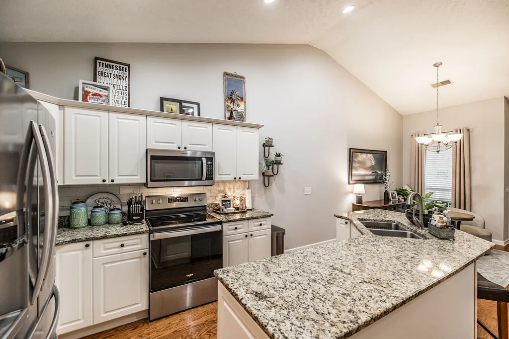 800 Browns Lane Gallatin TN 37066