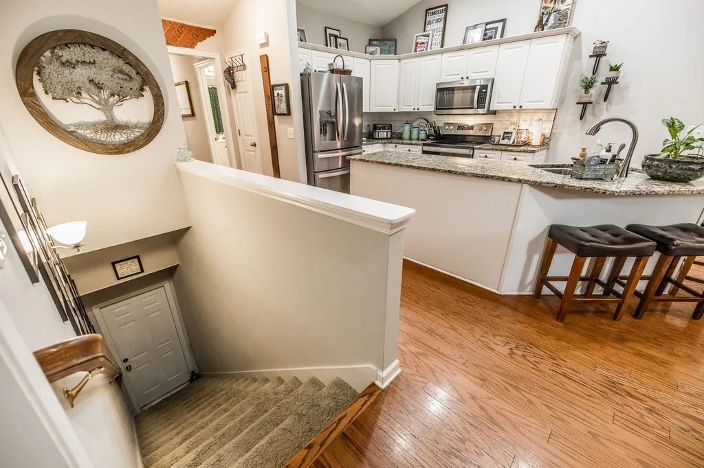800 Browns Lane Gallatin TN 37066