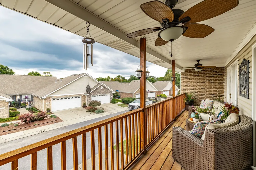 800 Browns Lane Gallatin TN 37066