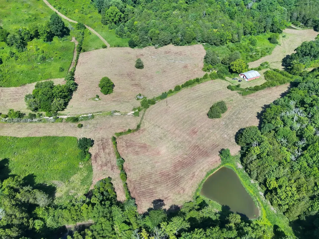 200 Rough Point Lane Whitleyville TN 38588