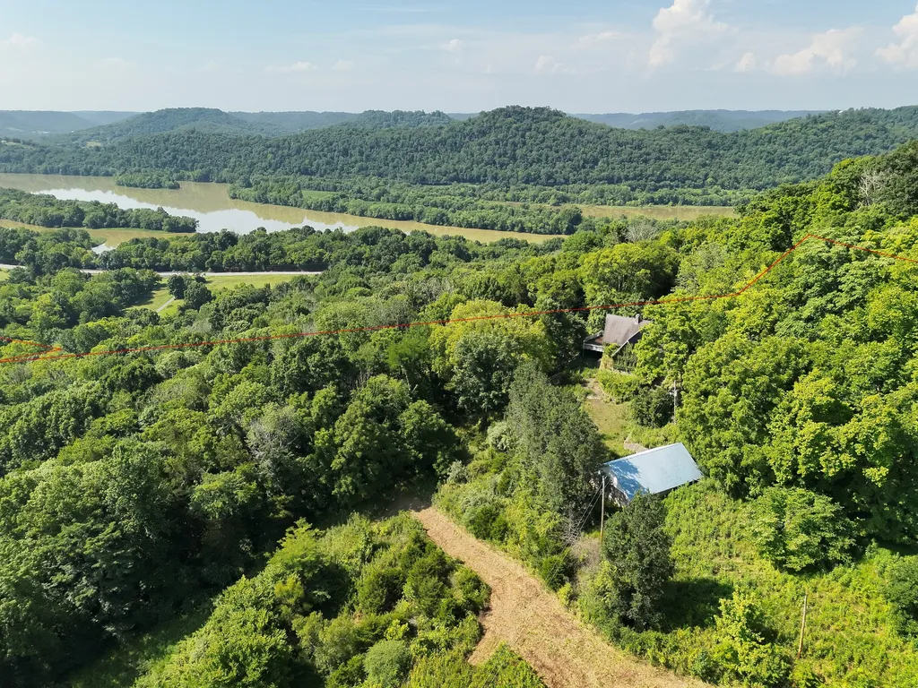 200 Rough Point Lane Whitleyville TN 38588