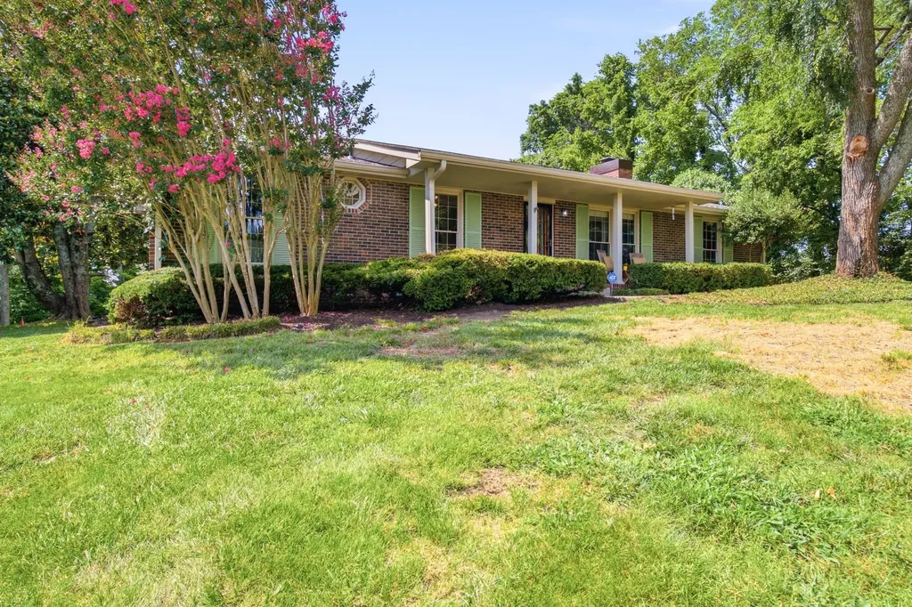 7222 Westcott Drive Nashville TN 37221