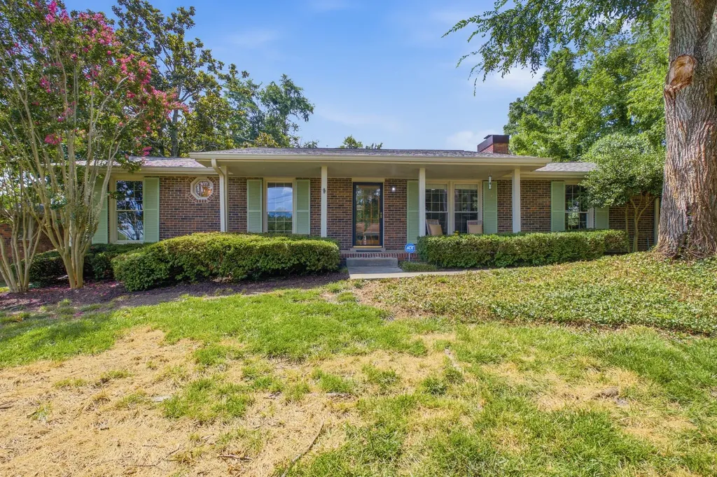 7222 Westcott Drive Nashville TN 37221