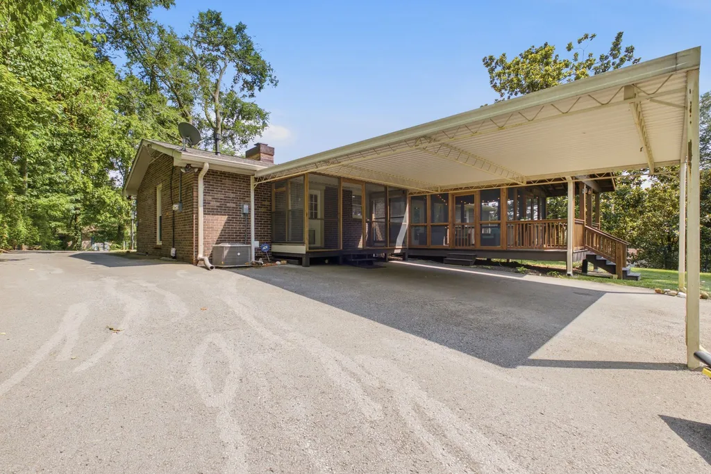 7222 Westcott Drive Nashville TN 37221