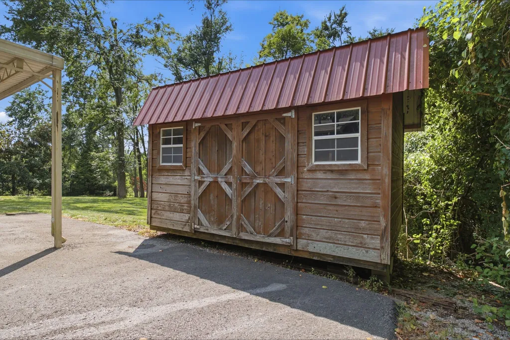 7222 Westcott Drive Nashville TN 37221