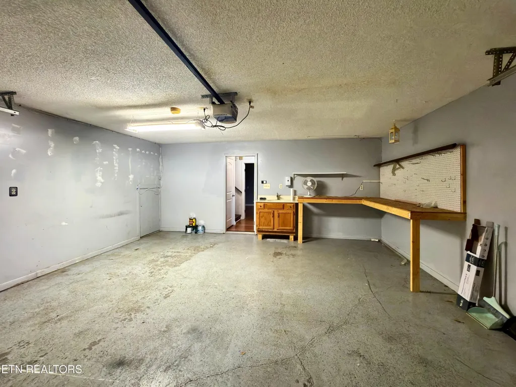 8122 Wiebelo Drive Knoxville TN 37931