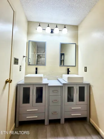 8122 Wiebelo Drive Knoxville TN 37931