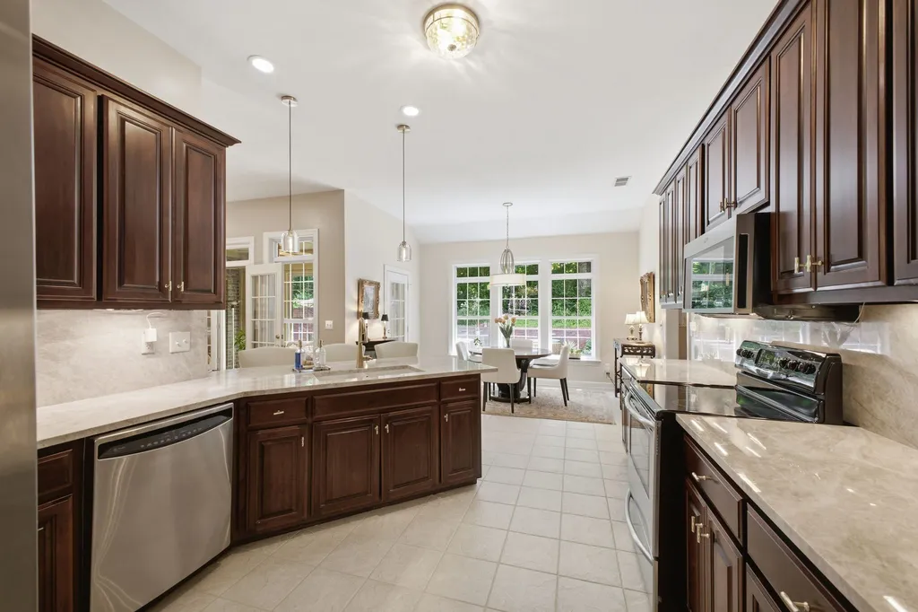 325 Red Feather Lane Brentwood TN 37027