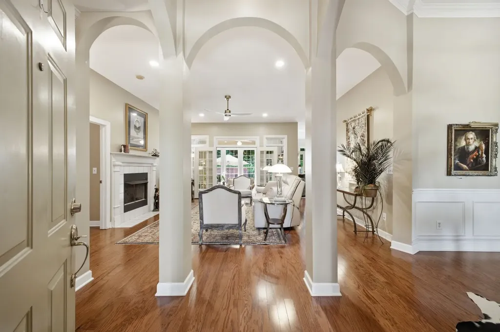 325 Red Feather Lane Brentwood TN 37027