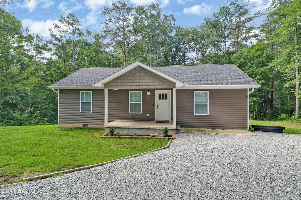 152 Goney Road Grimsley TN 38565