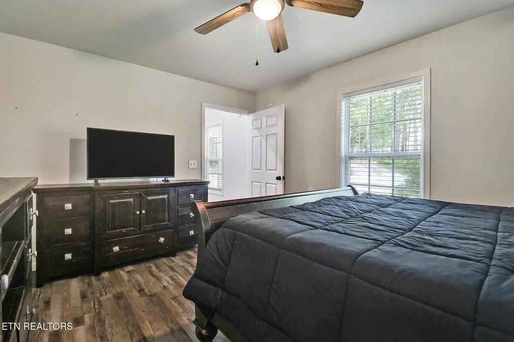 152 Goney Road Grimsley TN 38565