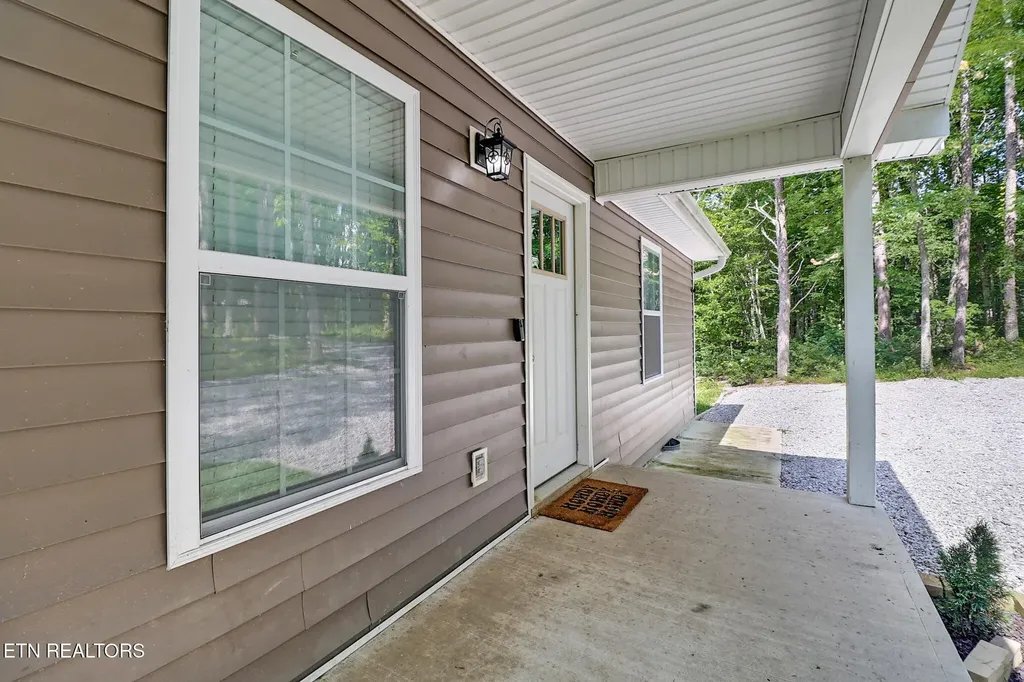 152 Goney Road Grimsley TN 38565