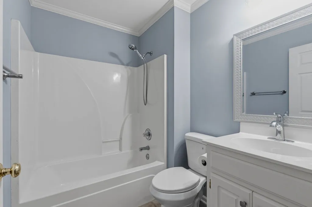 2747 Stonehedge Drive Murfreesboro TN 37128