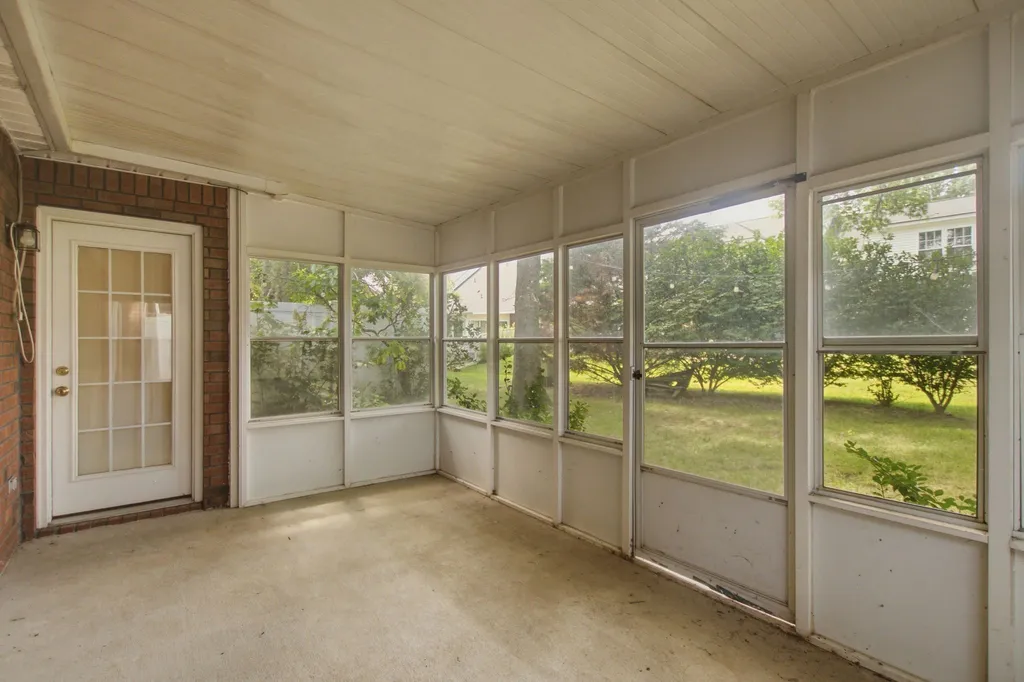 2747 Stonehedge Drive Murfreesboro TN 37128