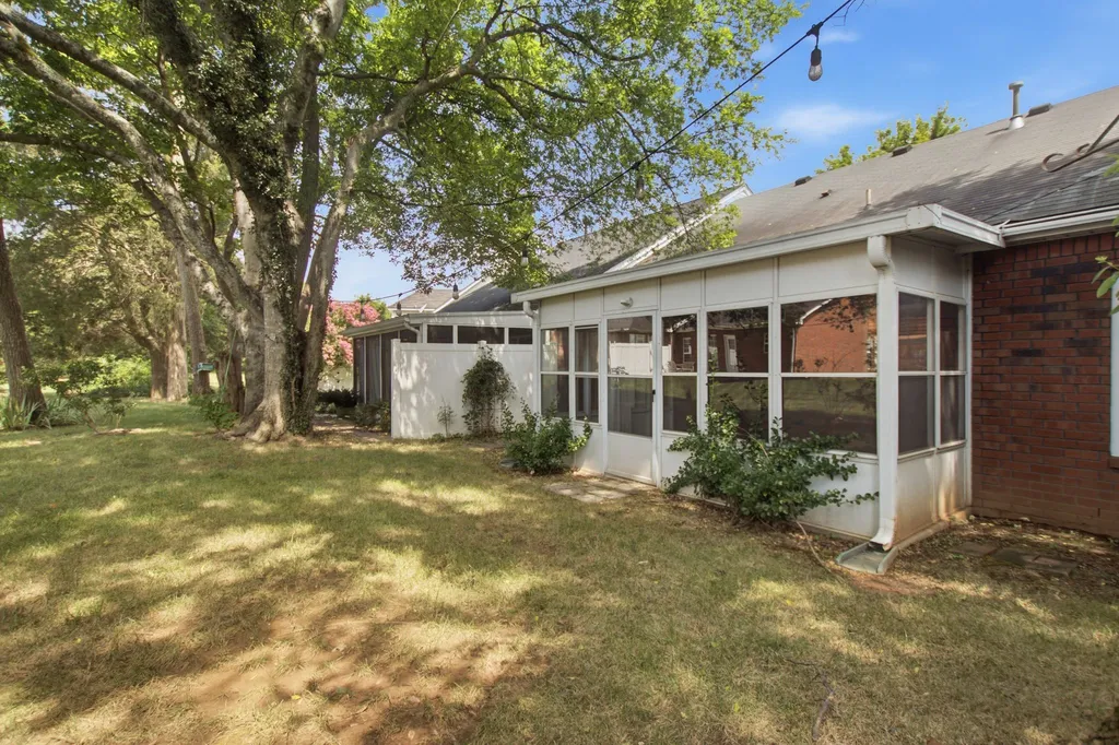 2747 Stonehedge Drive Murfreesboro TN 37128