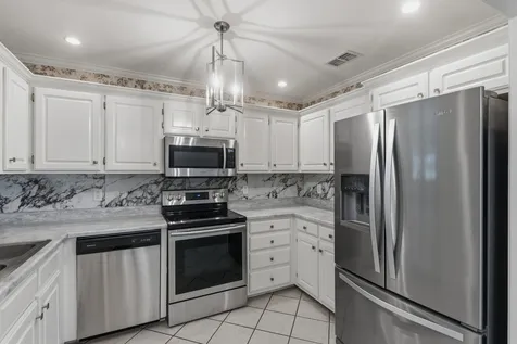 2747 Stonehedge Drive Murfreesboro TN 37128
