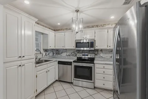 2747 Stonehedge Drive Murfreesboro TN 37128