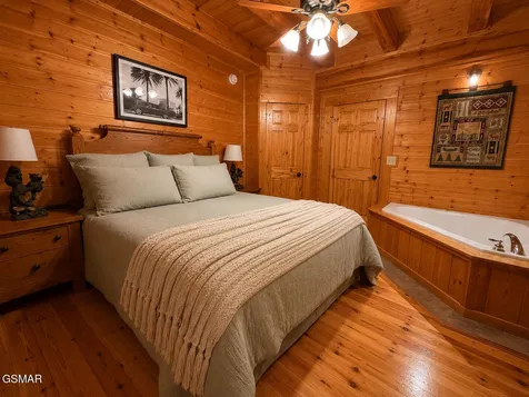612 Cherry Blossom Way Pigeon Forge TN 37863