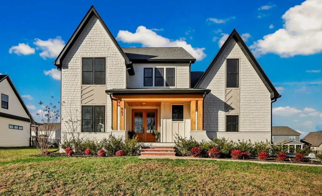867 Shady Bluff Trail Clarksville TN 37043
