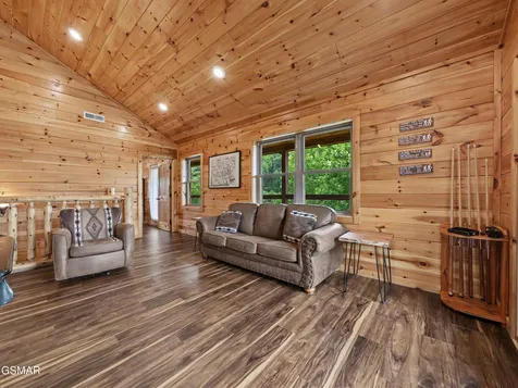 856862 Crest View Drive Gatlinburg TN 37738