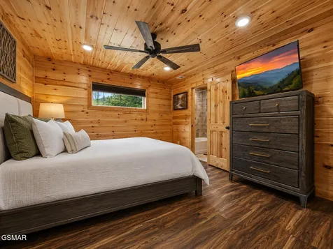 856862 Crest View Drive Gatlinburg TN 37738