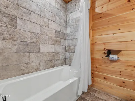 856862 Crest View Drive Gatlinburg TN 37738