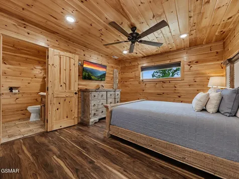 856862 Crest View Drive Gatlinburg TN 37738