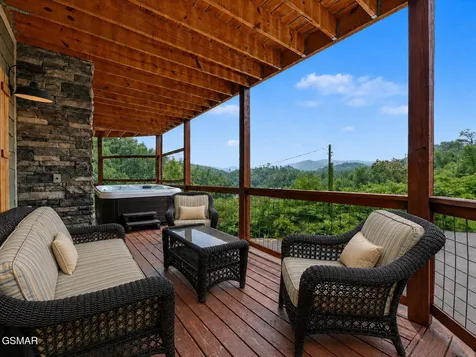 856862 Crest View Drive Gatlinburg TN 37738