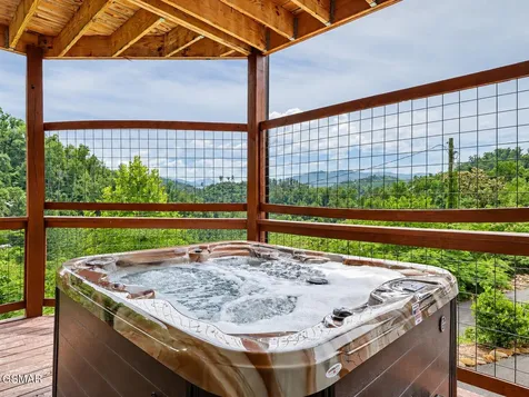 856862 Crest View Drive Gatlinburg TN 37738