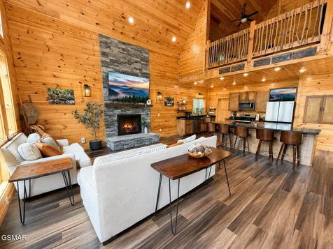 856862 Crest View Drive Gatlinburg TN 37738
