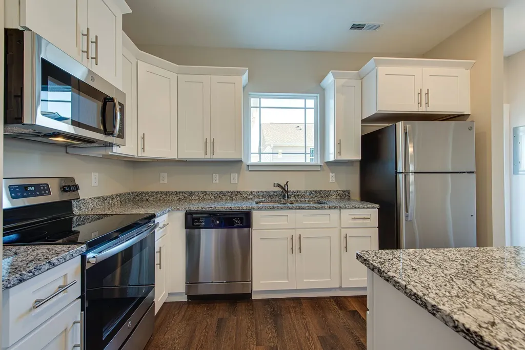 1052 Wells Way Spring Hill TN 37174
