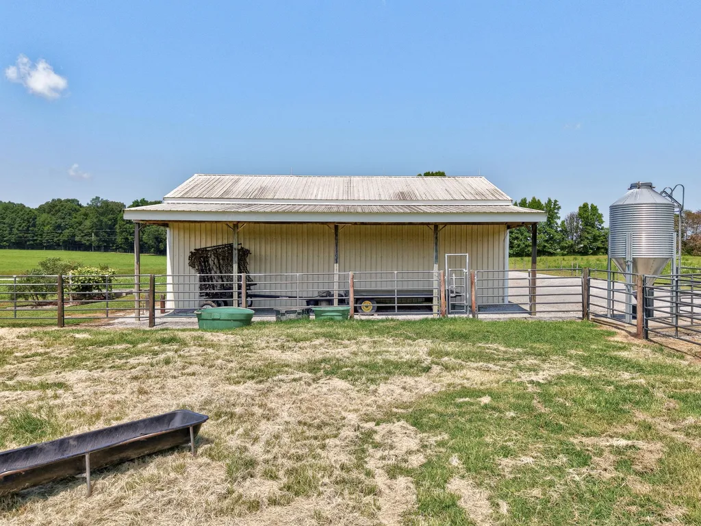 214 Camargo Road Fayetteville TN 37334