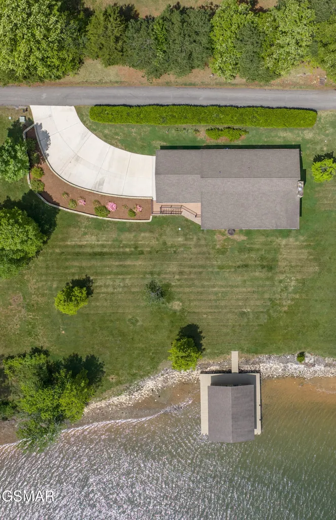326 Chamberlain Cove Road Kingston TN 37763