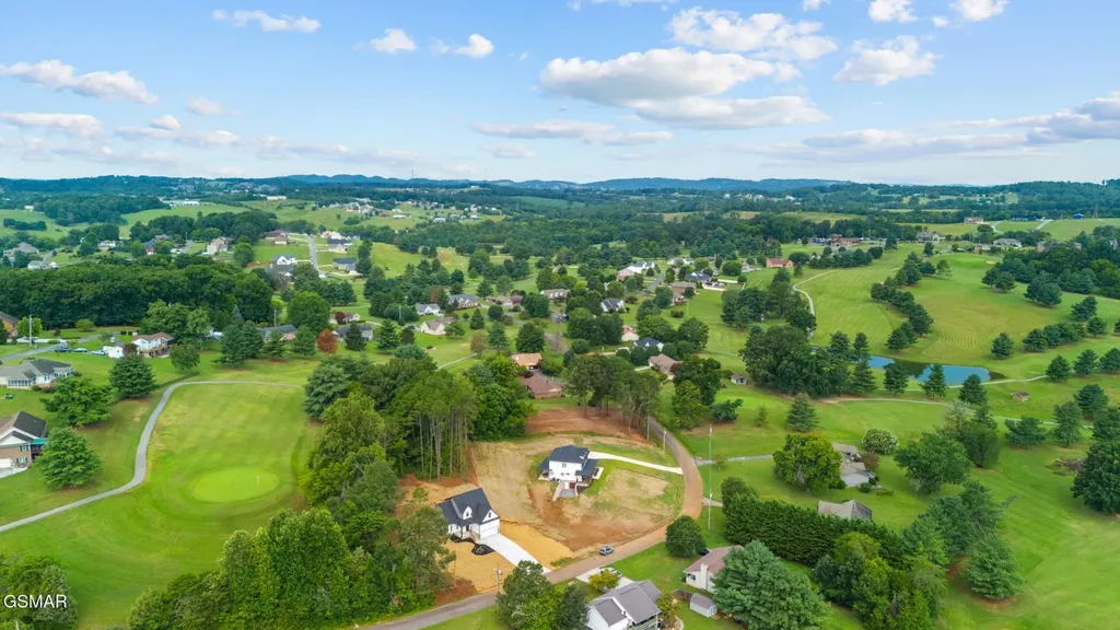 340 Battlefield Drive Dandridge TN 37725