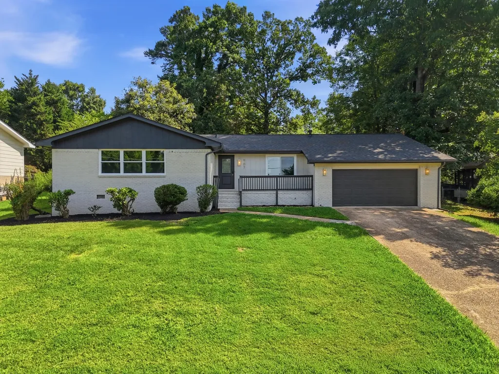 907 Wesley Drive Hixson TN 37343