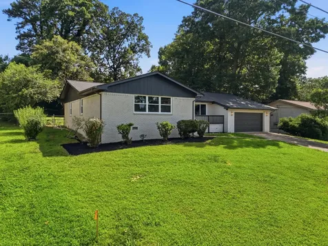 907 Wesley Drive Hixson TN 37343