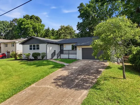 907 Wesley Drive Hixson TN 37343