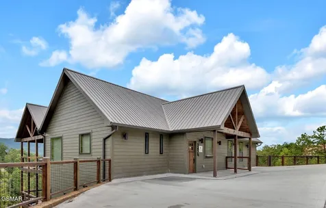 3429 Mtn Tyme Way Sevierville TN 37862