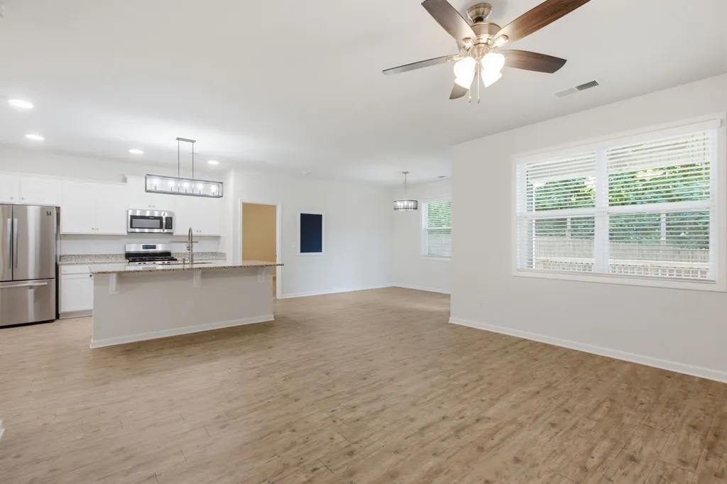 716 Prominence Road Columbia TN 38401