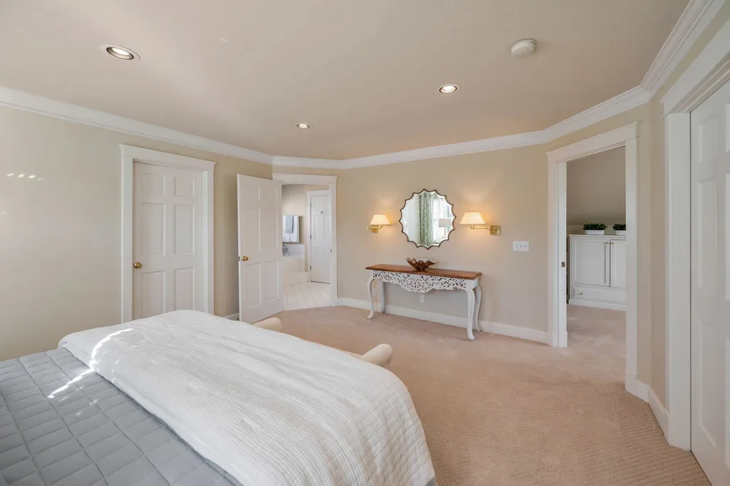 203A Woodmont Circle Nashville TN 37205