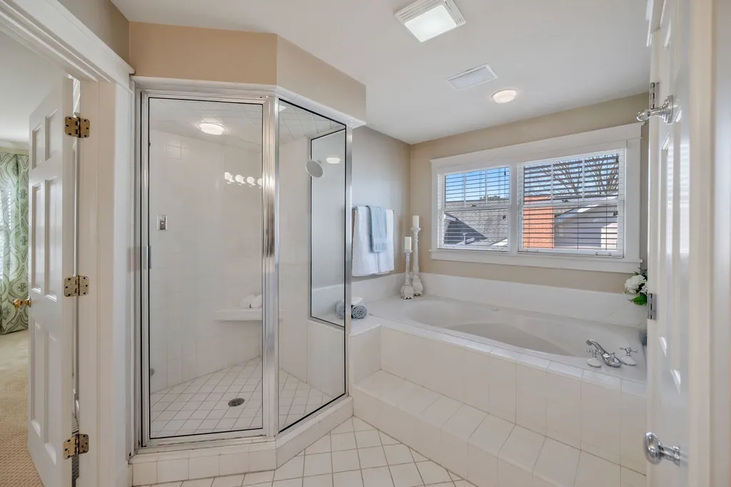 203A Woodmont Circle Nashville TN 37205