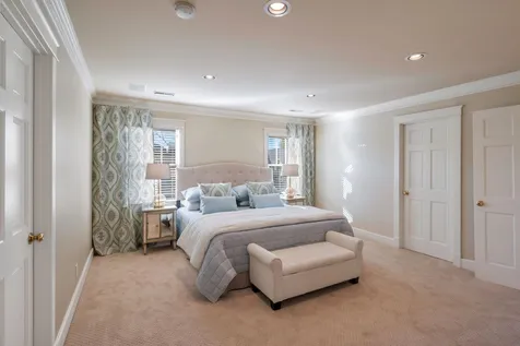 203A Woodmont Circle Nashville TN 37205