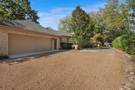 203A Woodmont Circle Nashville TN 37205