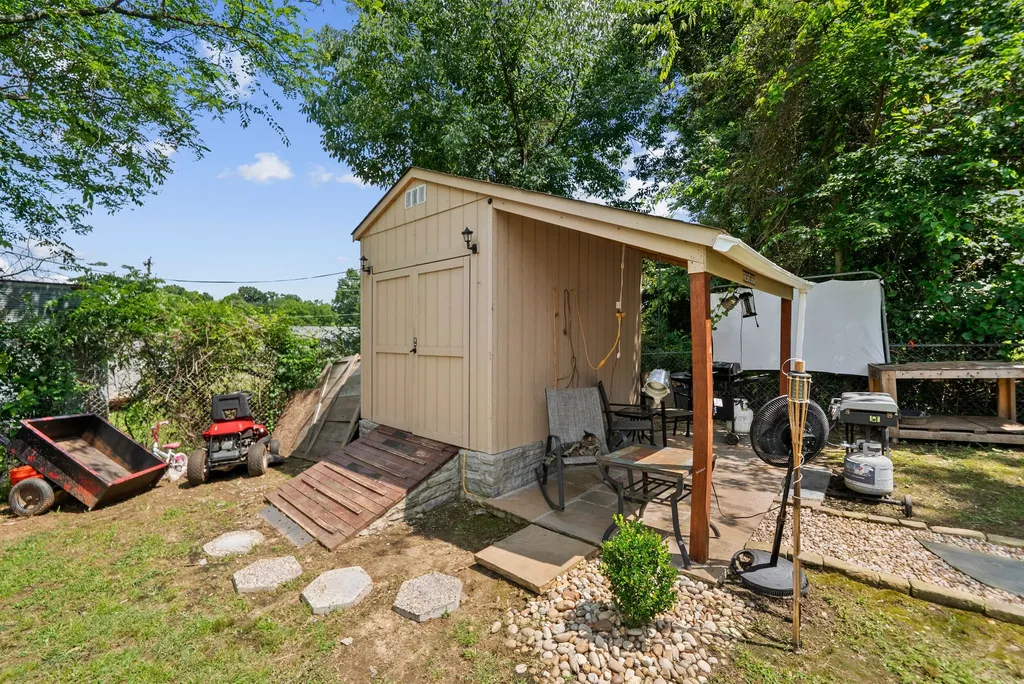 717 Marshall Street Lewisburg TN 37091