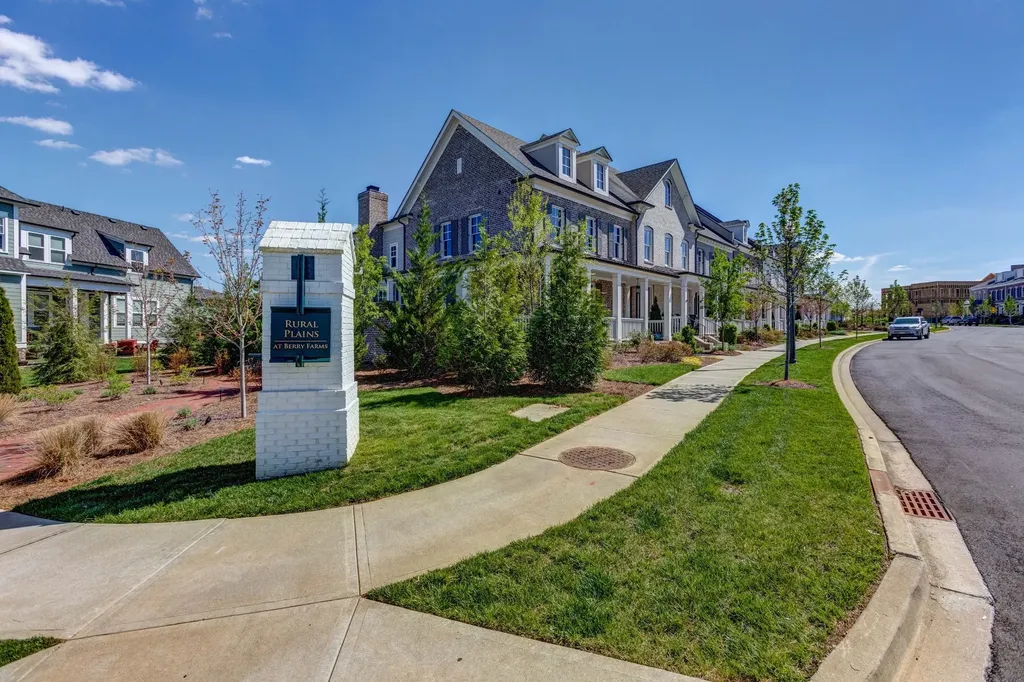 9054 Berry Farms Crossing Franklin TN 37064