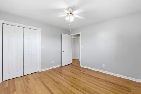 15 Holiday Lane Chattanooga TN 37415