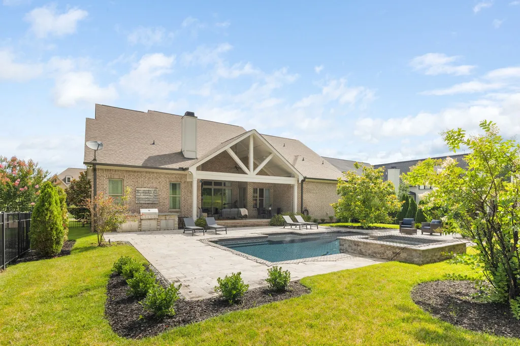3648 Ronstadt Road Thompsons Station TN 37179