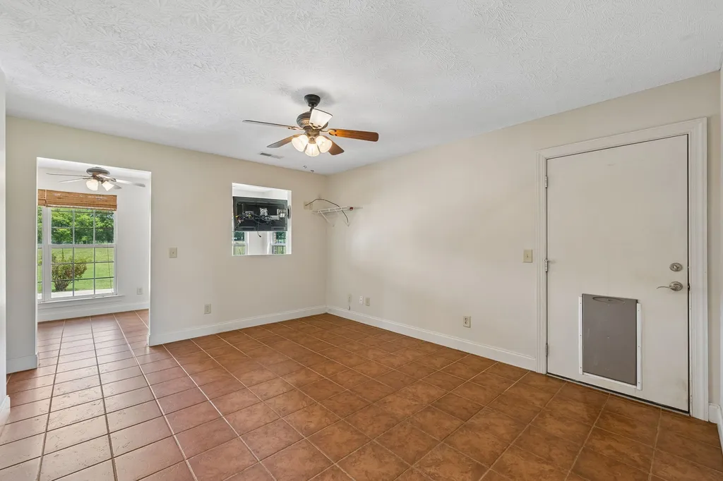 883 Centerville Road Lebanon TN 37087